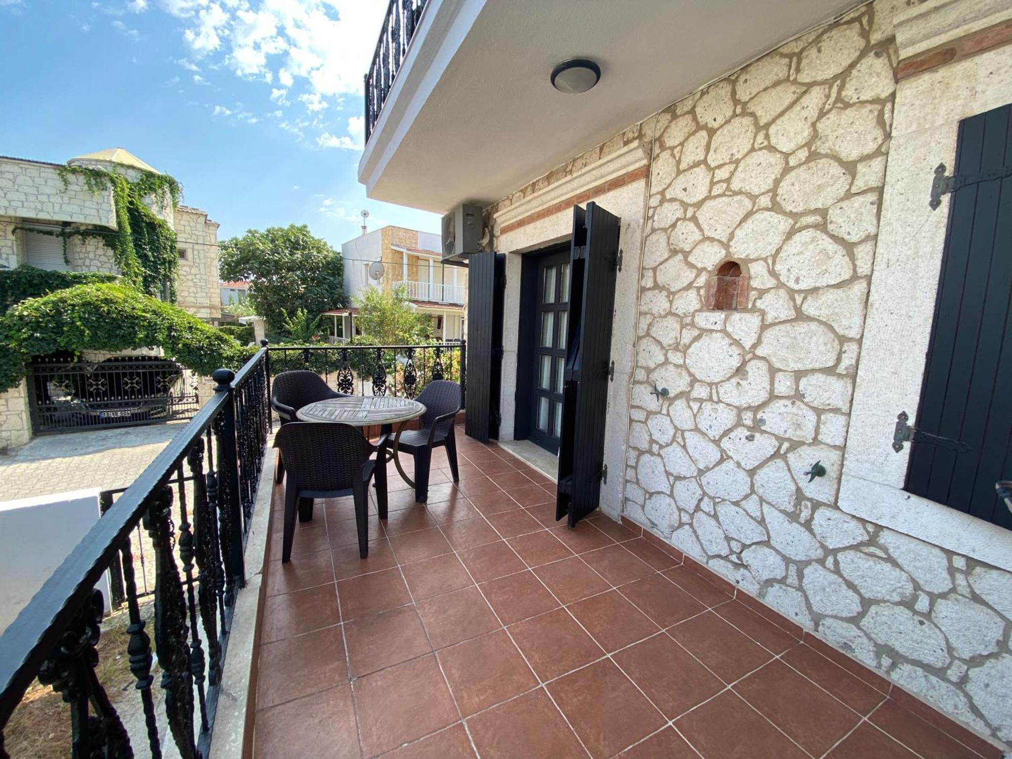 Yalcinkaya Tas Apart Cesme Exterior photo